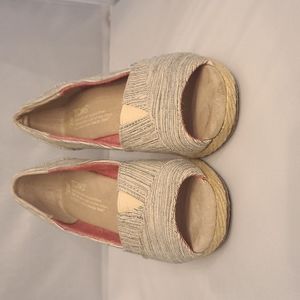 Toms peep toe wedges